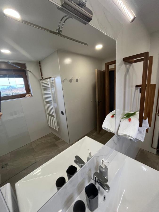 Apartma Ksela Mala Nedelja Екстериор снимка